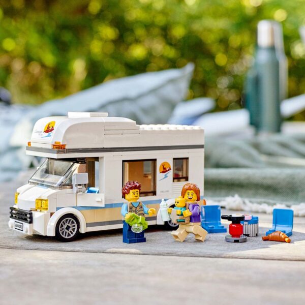 LEGO City 60283 Vakantiecamper - Afbeelding 10