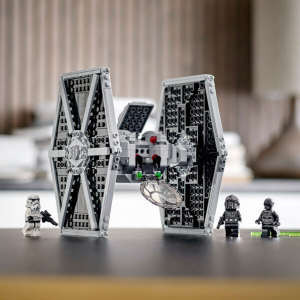 LEGO Star Wars 75300 Imperial TIE Fighter - Afbeelding 2