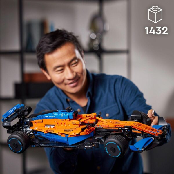LEGO Technic 42141 McLaren Formule 1 Racewagen - Afbeelding 2