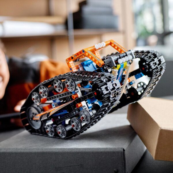 LEGO Technic 42140 Transformatievoertuig met App-besturing - Afbeelding 2