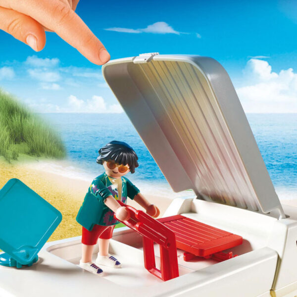 Playmobil Family Fun Camper met Familie - 70088 - Afbeelding 4