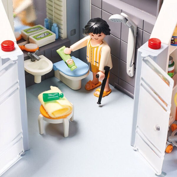 Playmobil City Life  Groot Ziekenhuis met Inrichting - 70190 - Afbeelding 3
