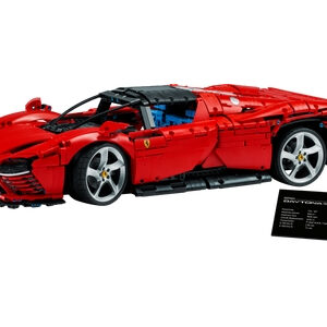 Ferrari Daytona SP3 (42143)
